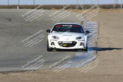 media/Nov-16-2024-CalClub SCCA (Sat) [[641f3b2761]]/Group 4/Race (Outside Grapevine)/